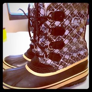 Sorrel boots! Size 8